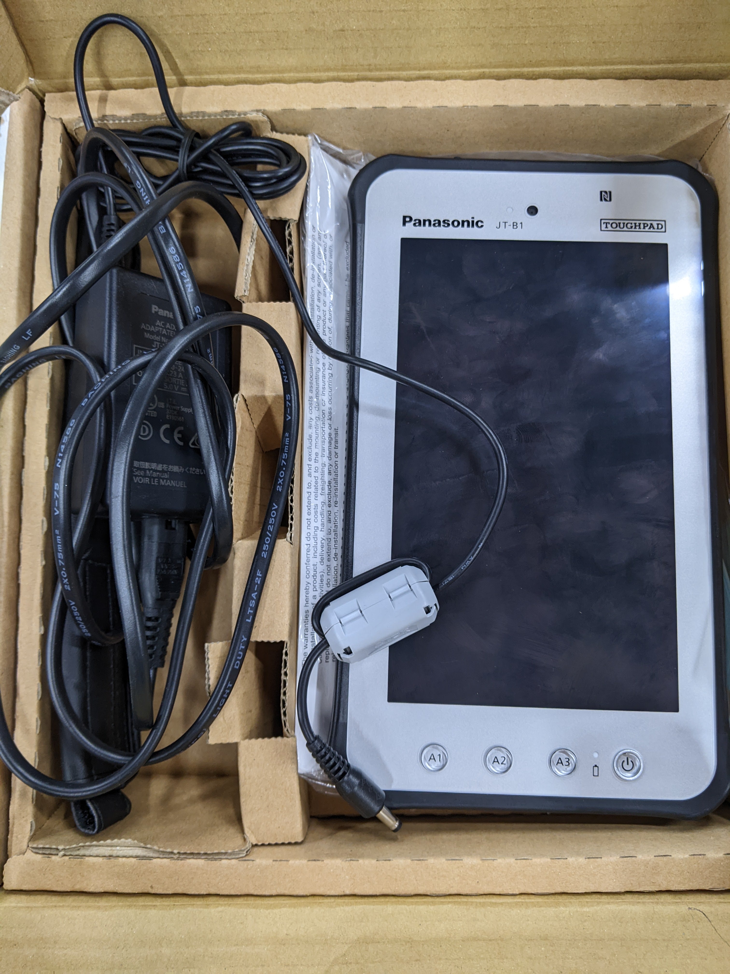 Panasonic JT-B1 7 inch Tablet Android ToughPad !! Faulty for sale !! Panasonic JT-B1 7 inch Tablet Android ToughPad !! Faulty for sale !!
